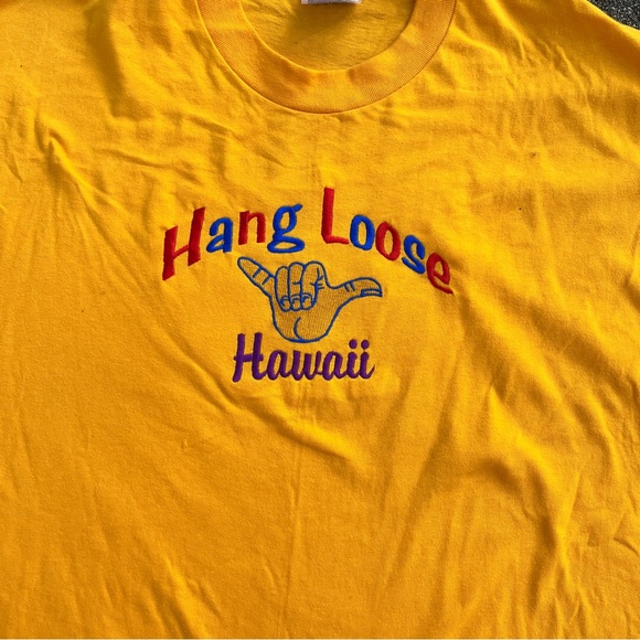 Golden yellow Hawaii hang loose T-shirt size XL used Travel Beach Shirt - Picture 2 of 4